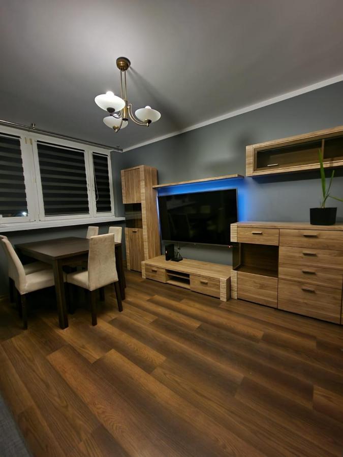 Luxury Aparments Klimatyzacja Z Prywatnym Parkingiem Daire Radom Dış mekan fotoğraf