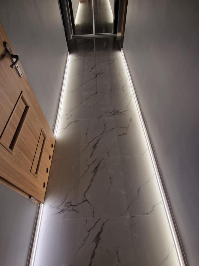 Luxury Aparments Klimatyzacja Z Prywatnym Parkingiem Daire Radom Dış mekan fotoğraf