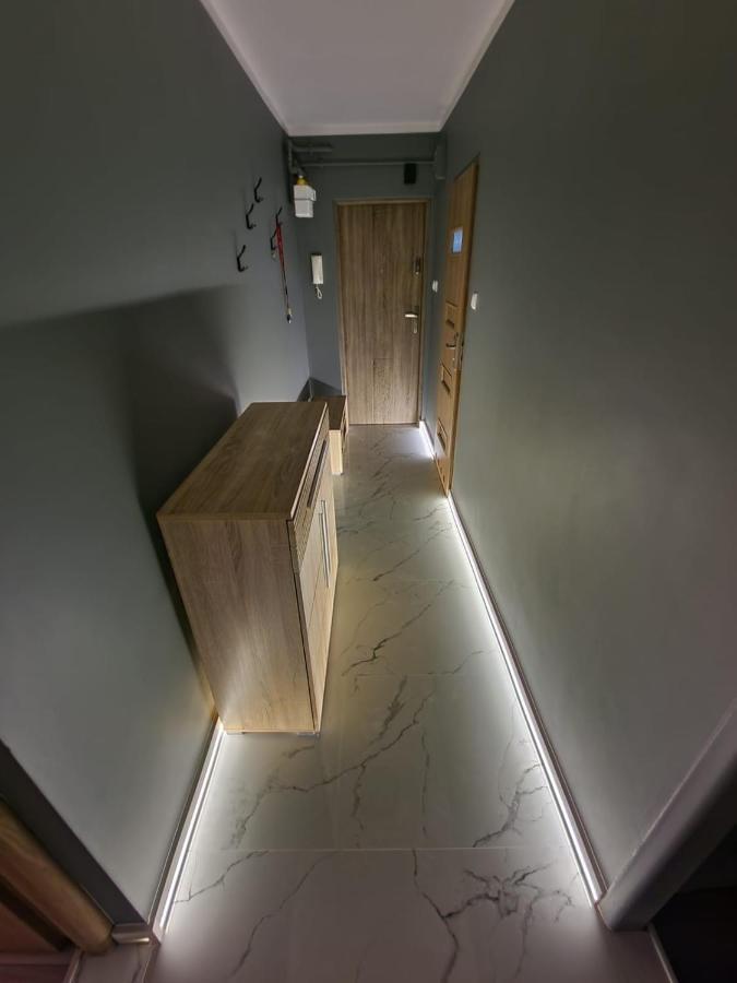 Luxury Aparments Klimatyzacja Z Prywatnym Parkingiem Daire Radom Dış mekan fotoğraf